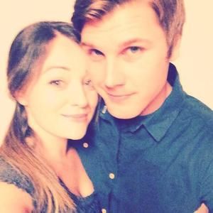 Meet your Posher, Caitlin